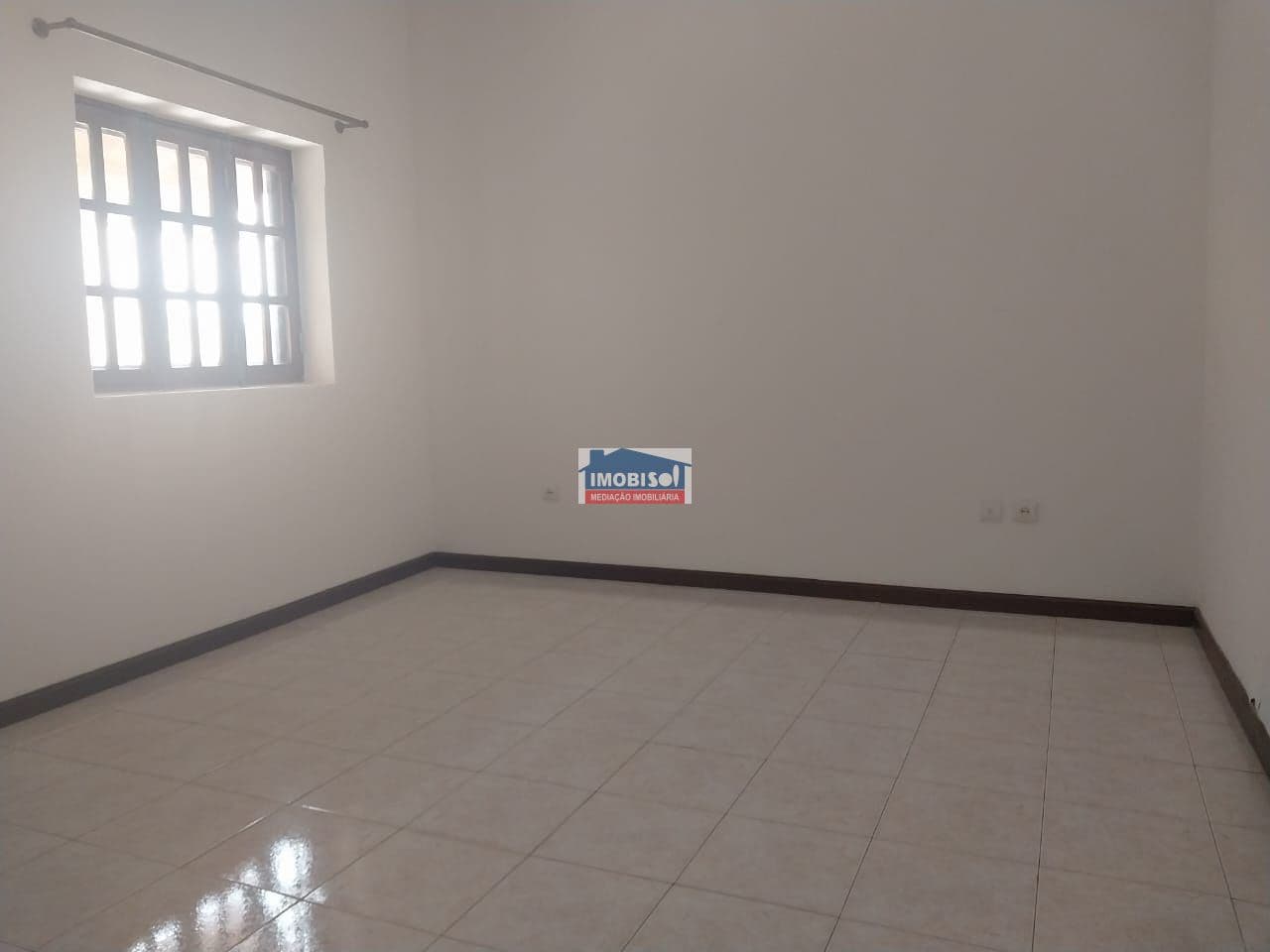 Apartamento T3 para arrendamento na Praia, Santiago — foto 2