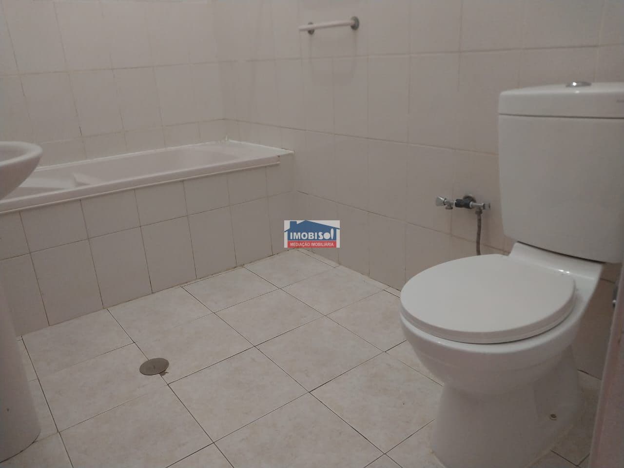 Apartamento T3 para arrendamento na Praia, Santiago — foto 4
