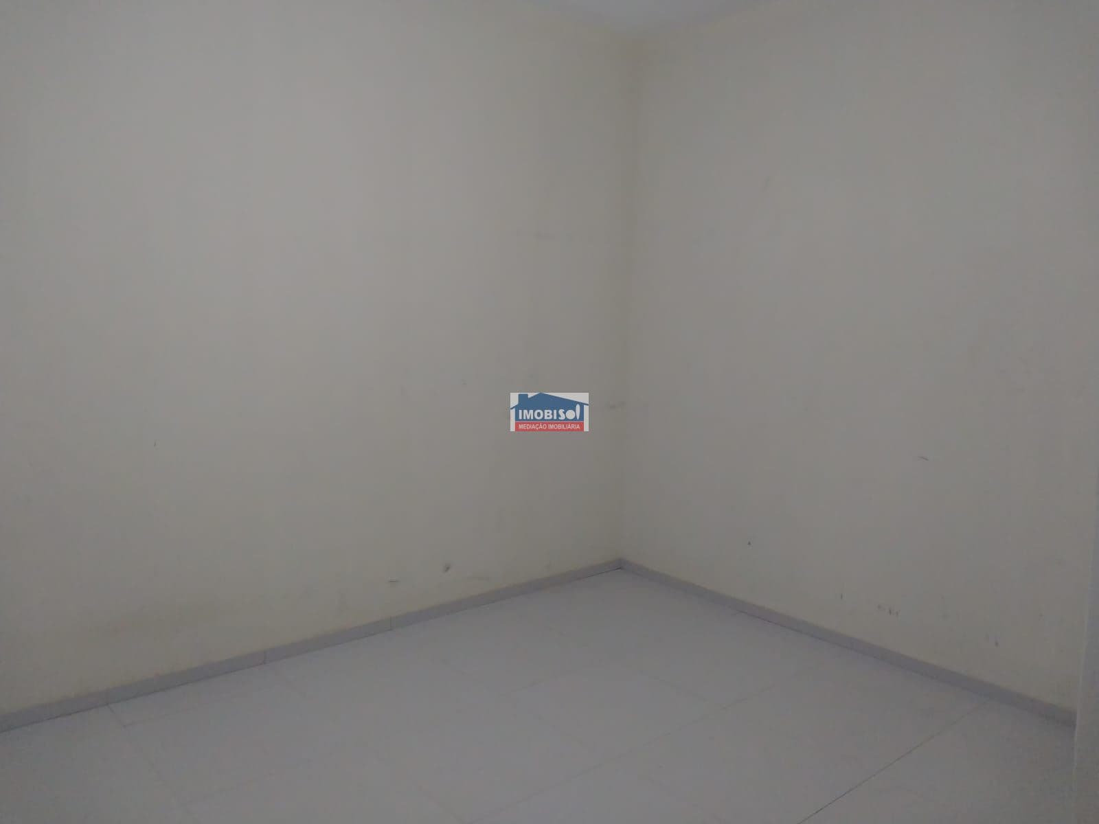 Apartamento T2 para arrendamento na Praia, Santiago — foto 2