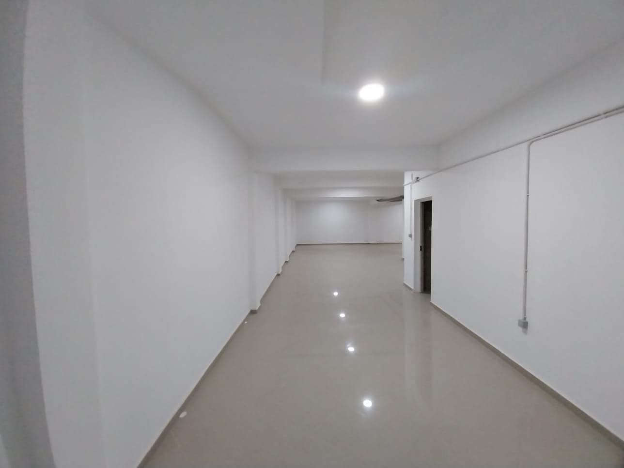 Garage for rent in Praia, Santiago — foto 4