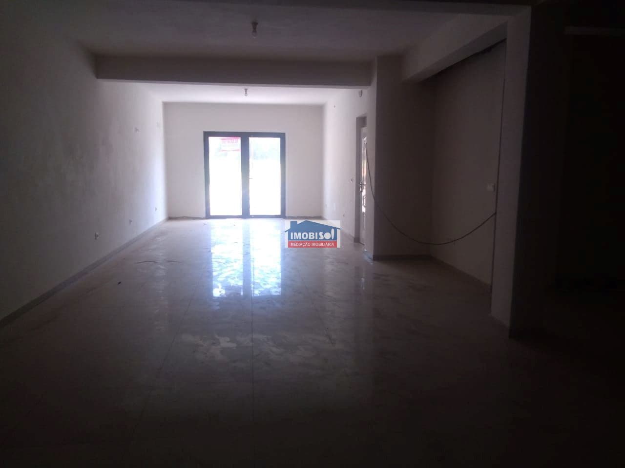 Espaço comercial para arrendamento na Praia, Santiago — foto 5
