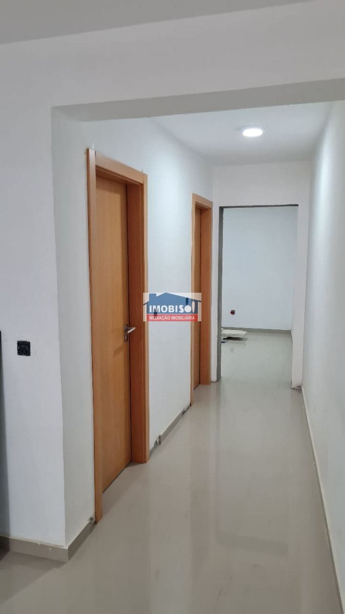 Espaço comercial à venda na Praia, Santiago — foto 2