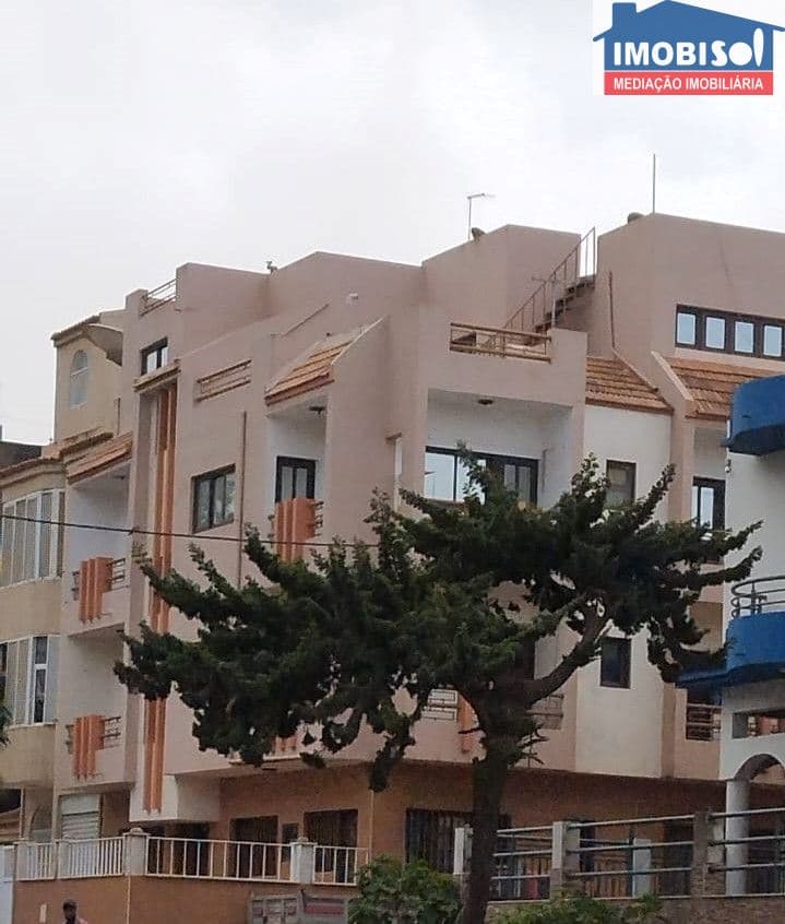 Building for sale in Santa Catarina, Santiago — foto 2