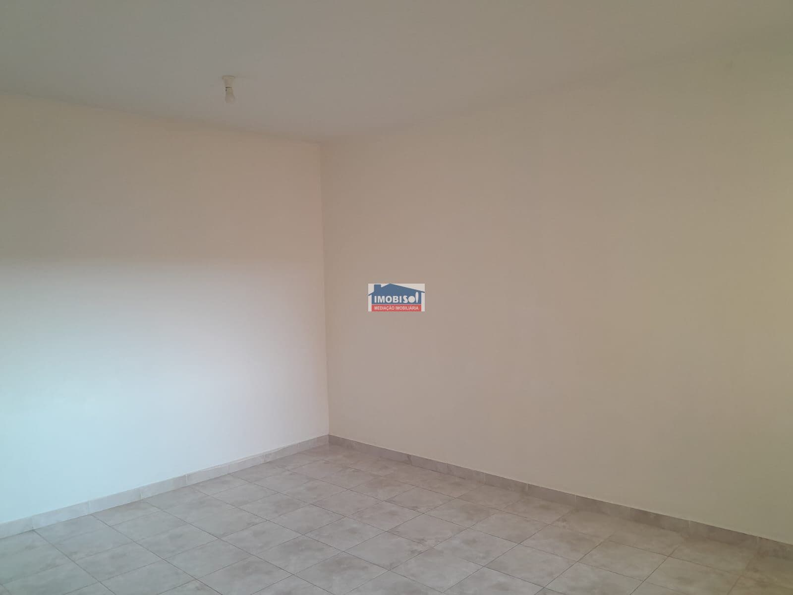 Apartment T2 for rent in Praia, Santiago — foto 3