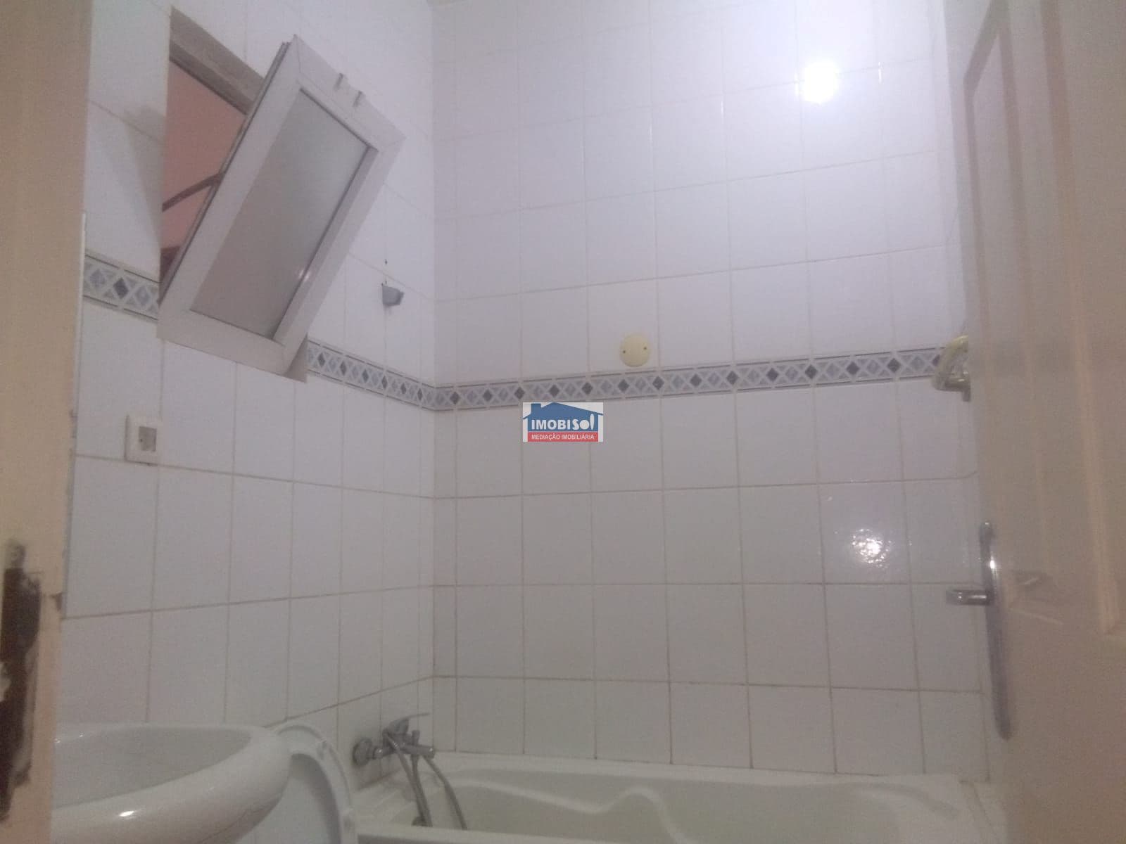 Apartamento T2 para arrendamento na Praia, Santiago — foto 2