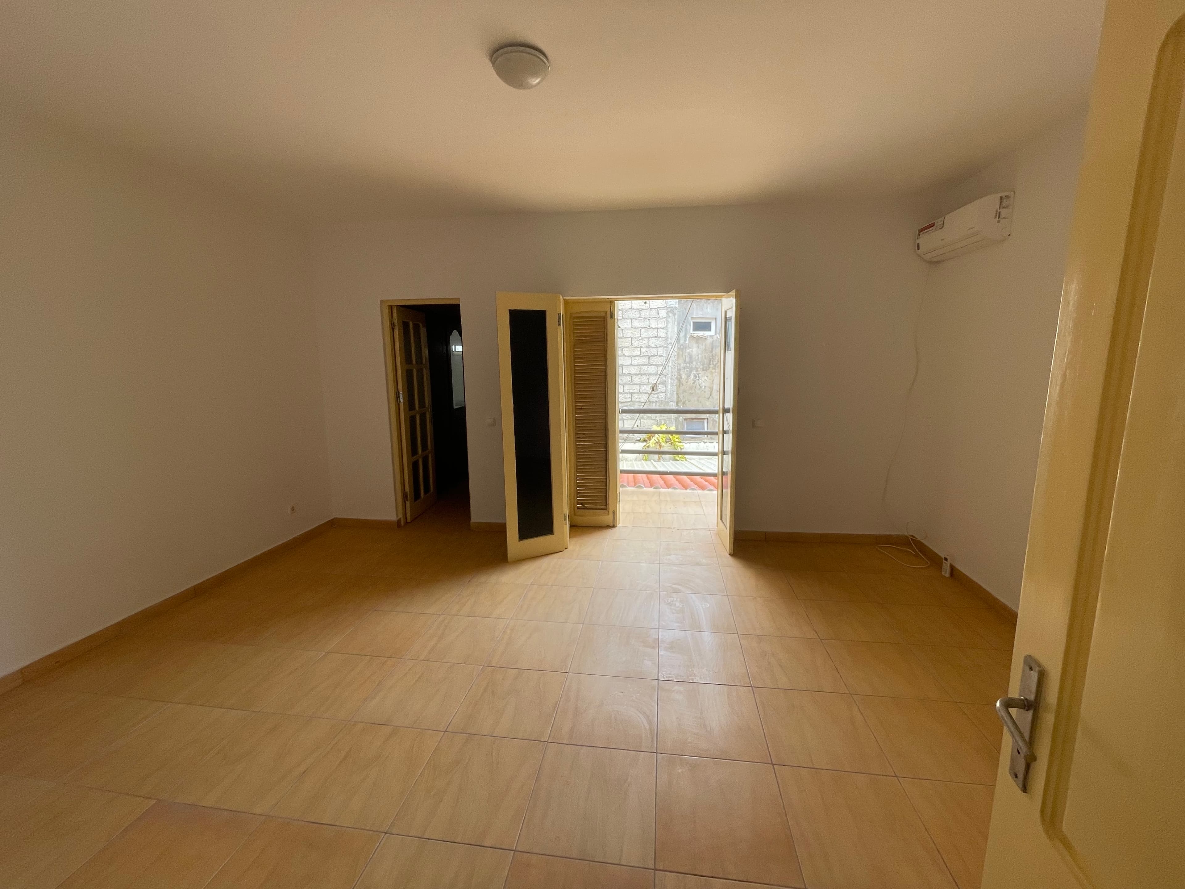 Apartamento T2 à venda em PRAIA, Santiago — foto 3