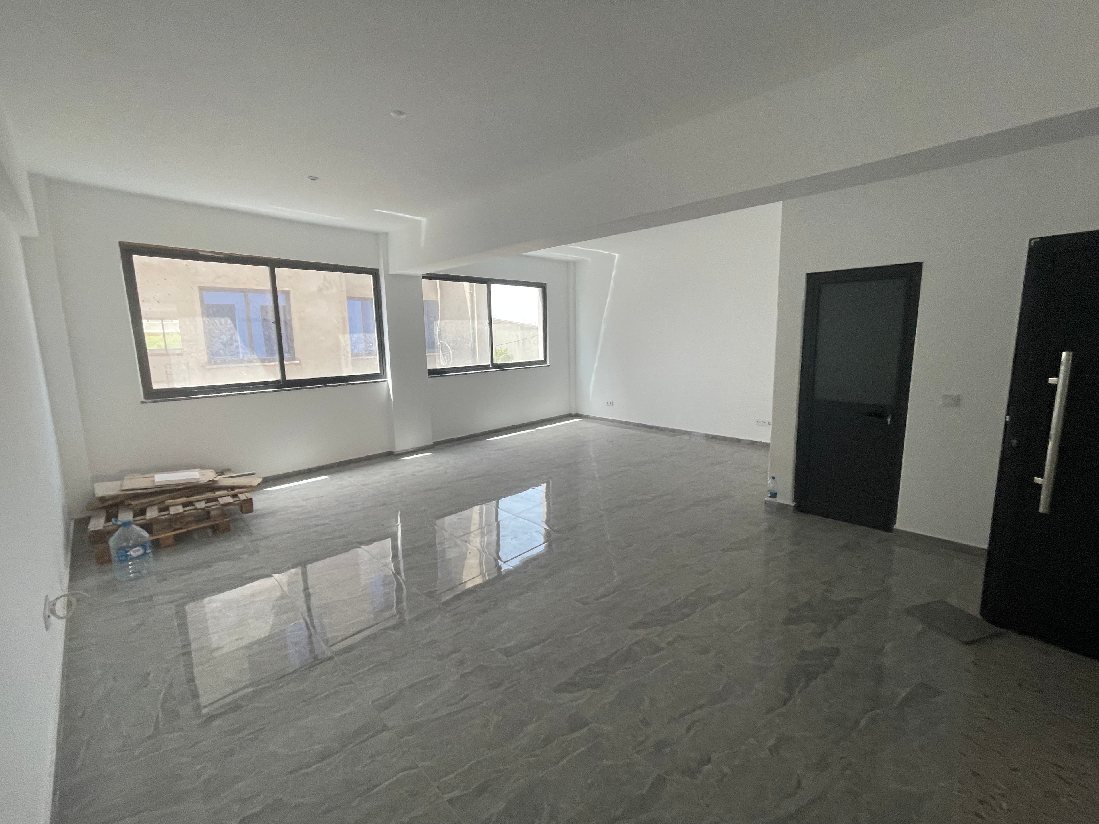 Commercial space for sale in PRAIA, Santiago — foto 5